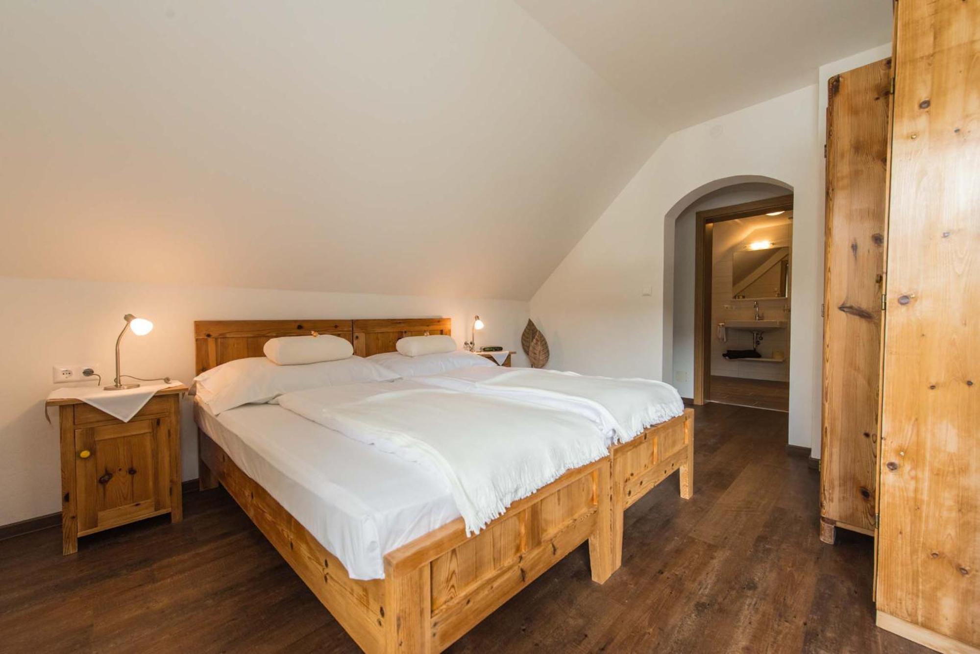Hotel Haus Waldklause Techendorf Esterno foto